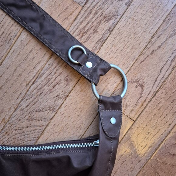 GAP Nylon crescent Bag Crossbody Shoulder Chocolate Brown - Picture 5 of 12